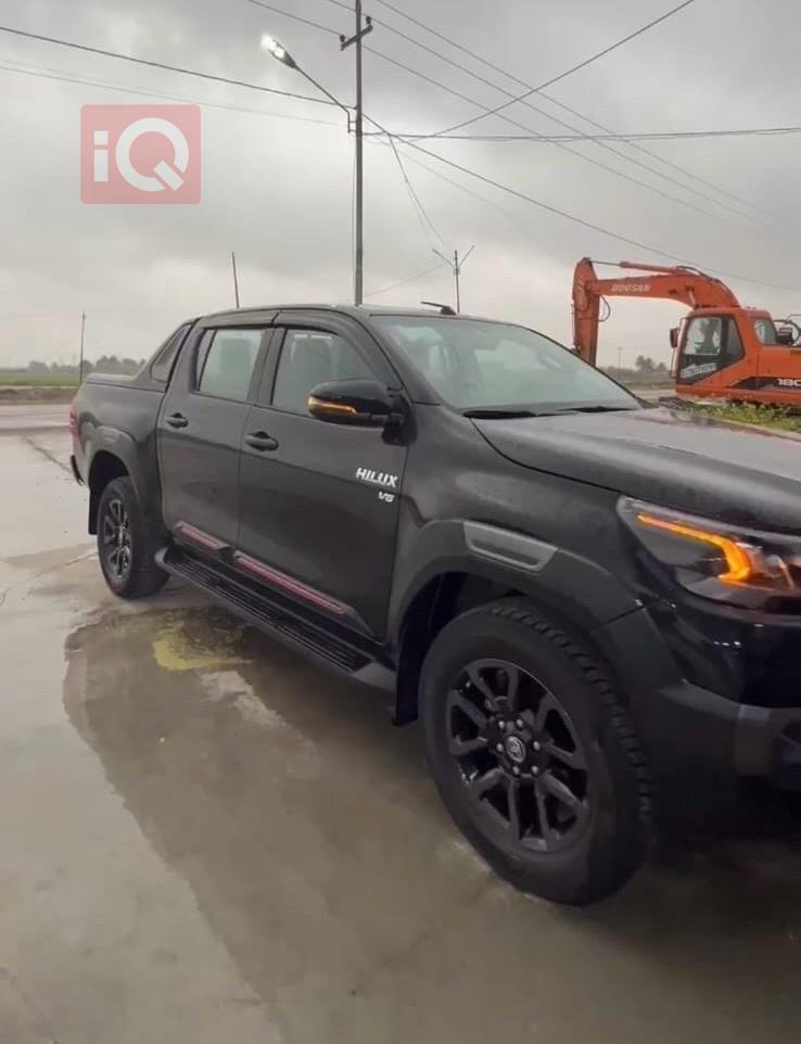 تويوتا هايلوكس